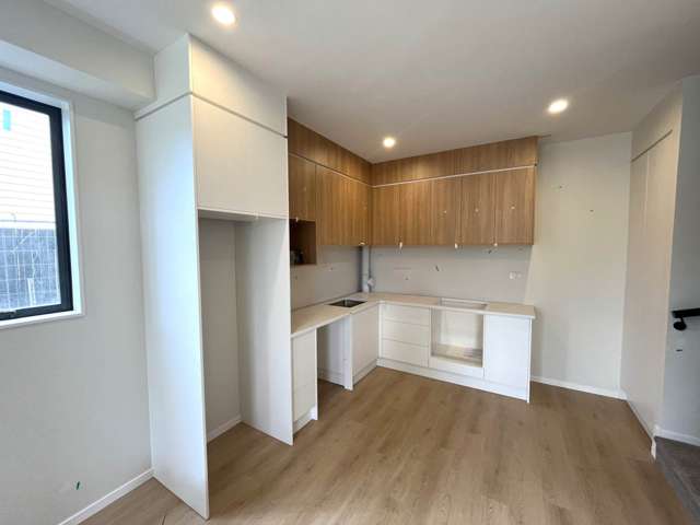 Bright and Modern 2-Bedroom Apartments Availab...