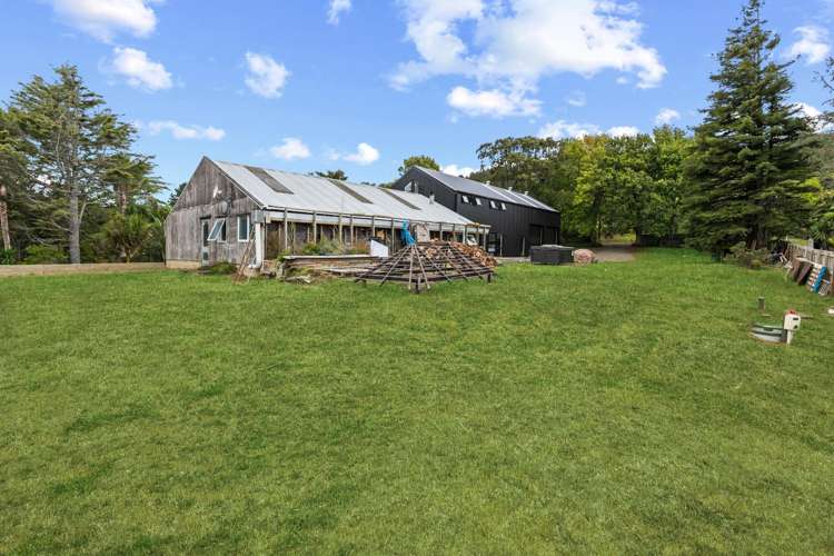 127 Bethells Road Waitakere_37