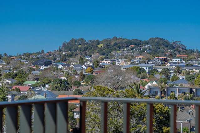 408/2A Te Ara Taurapa Point Chevalier_3