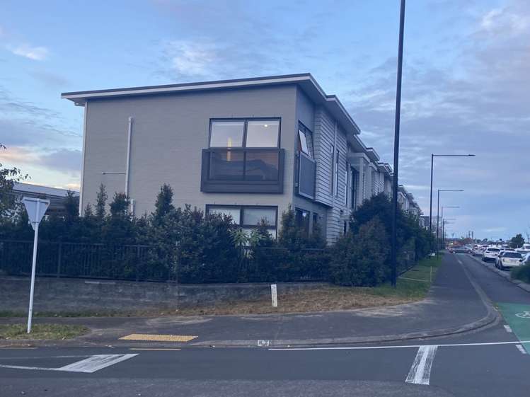 1/36 Brigham Creek Road Whenuapai_12