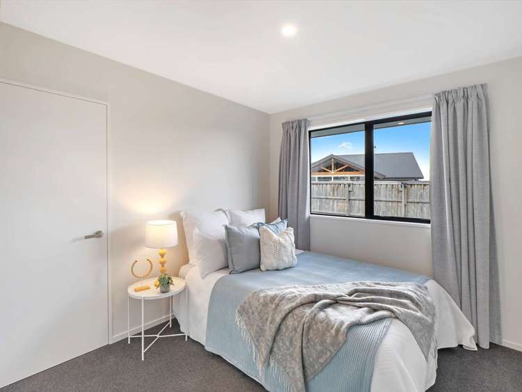 31 Kingfisher Avenue Amberley_14