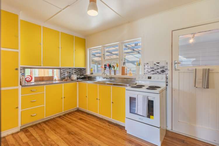 40 Jones Road Porangahau_3