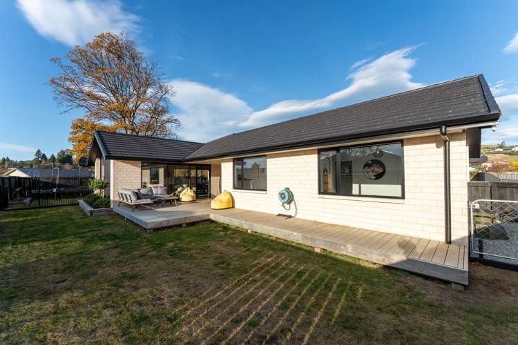 11 Heathfield Drive Mosgiel_32