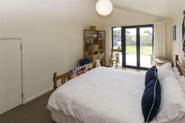 5 Swindells Road Waikuku Beach_11