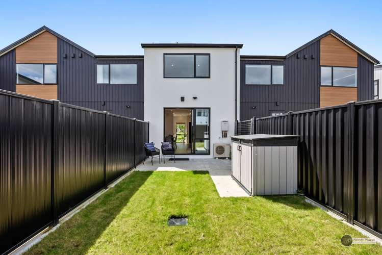 33 Leo Waikari Crescent Wallaceville_15