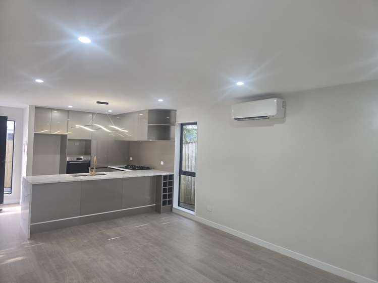4/97 Hillsborough Road Hillsborough_3