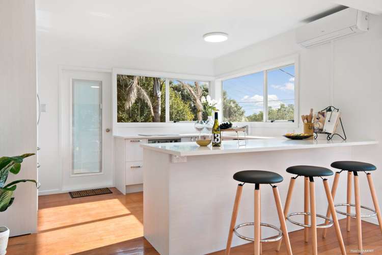 2/110 Sylvan Avenue Northcote_7