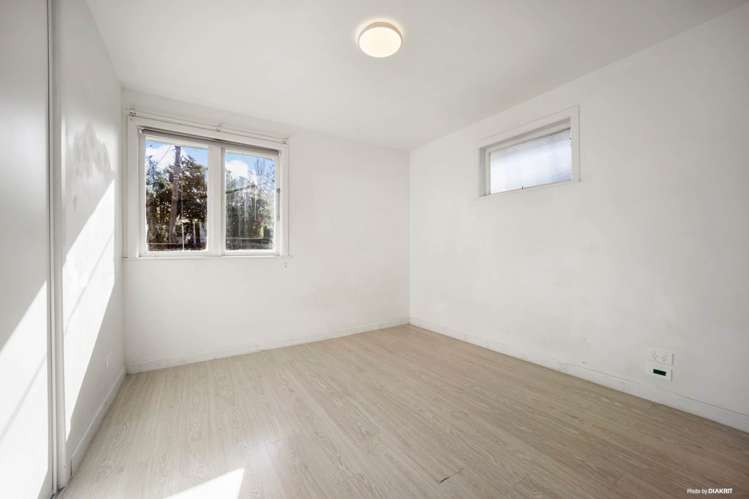 44 Chorley Avenue Massey_9