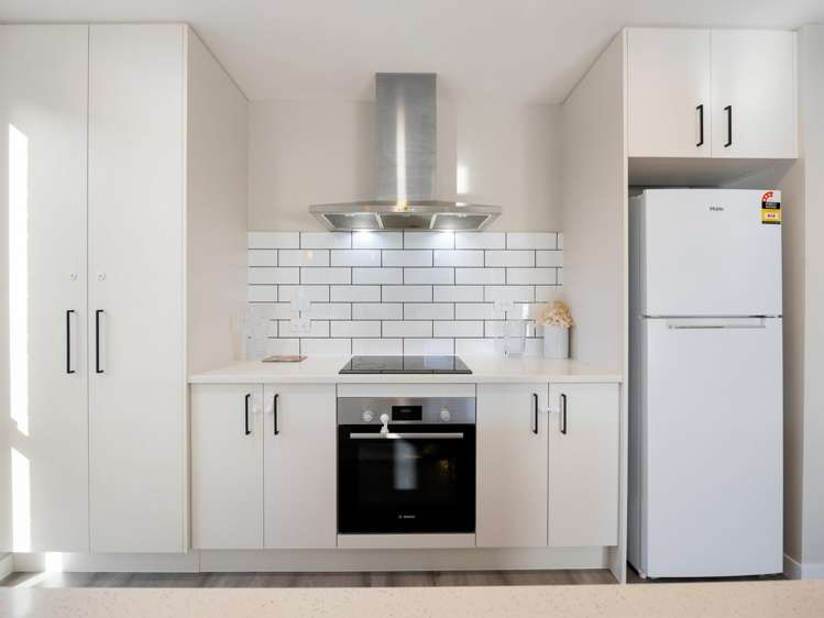 5 Gosset Avenue_5