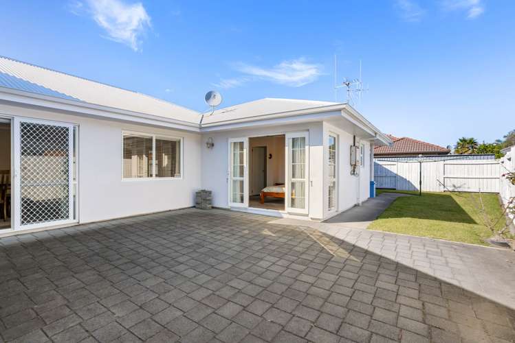 2 Sarah Place Papamoa Beach_13