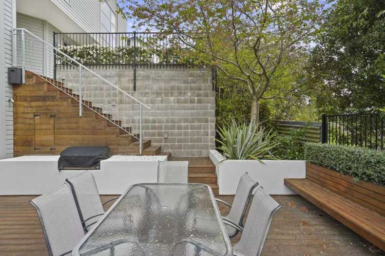 33D Hackthorne Road Cashmere_22