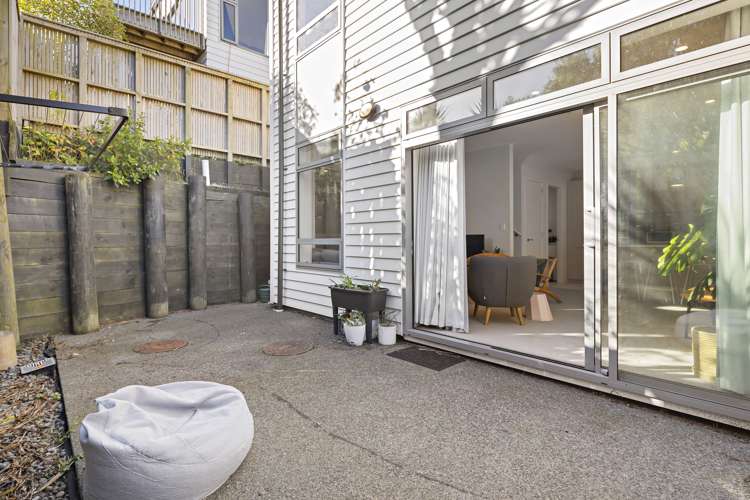 4/30 Monowai Road Johnsonville_13