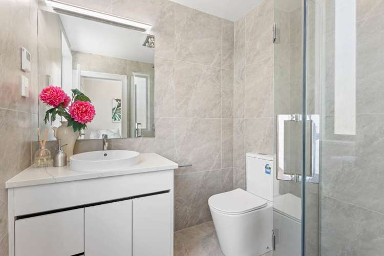 6 Irving Place Hobsonville_14