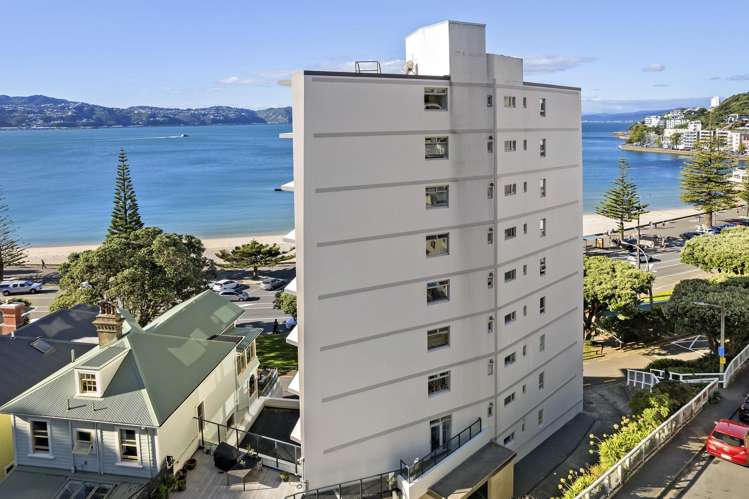 9/202 Oriental Parade_4