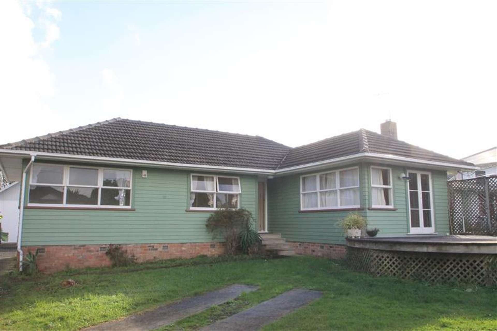 13 Beach Road Te Atatu Peninsula_0