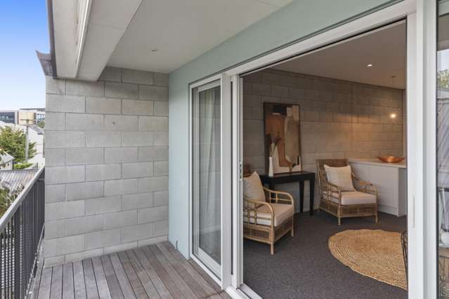 2/24 Dickens Street Addington_4