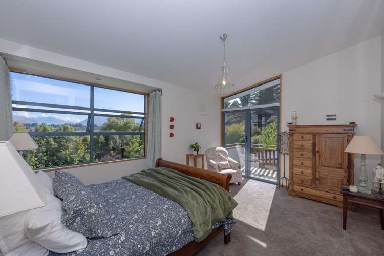 691 Aubrey Road Albert Town_5