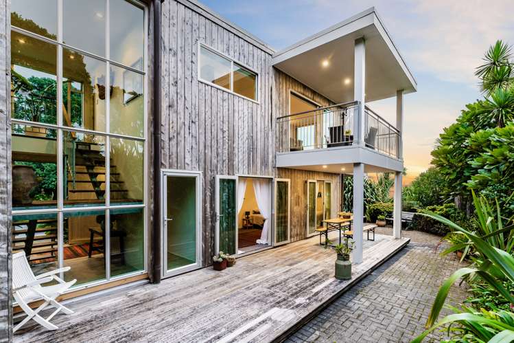 2 Berridge Road Muriwai_26