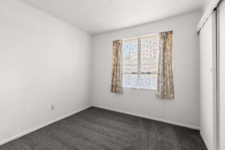 156 Portsmouth Road Flaxmere_10