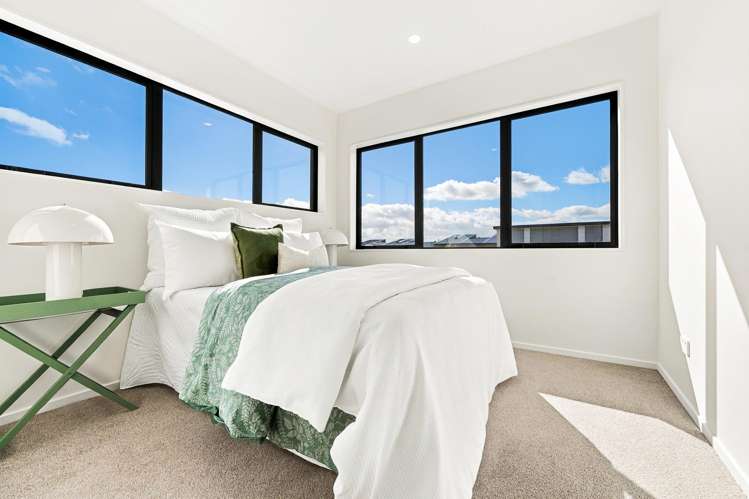 2 Falcon Crescent Hobsonville_14