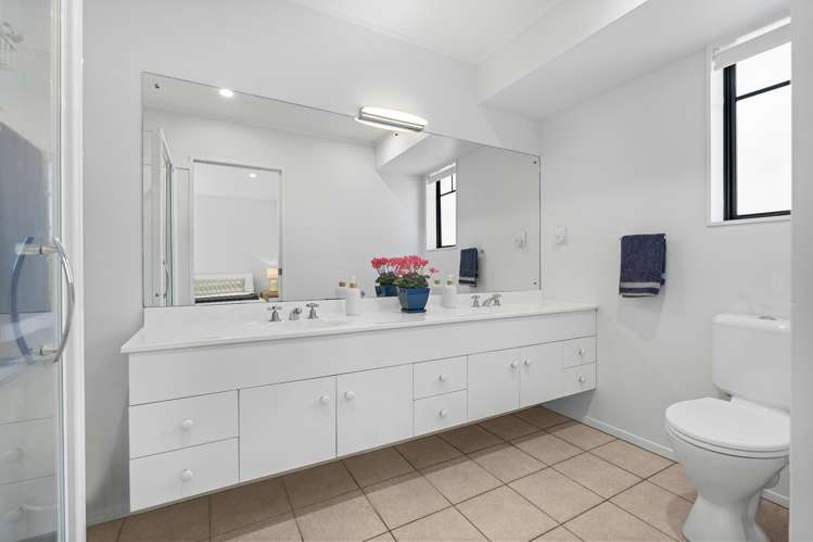 108 Lakeside Drive Orewa_20