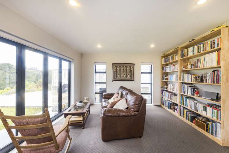 76 Cashmere Drive Fitzherbert_15