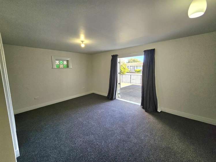 512 Devon Street East 2608_17