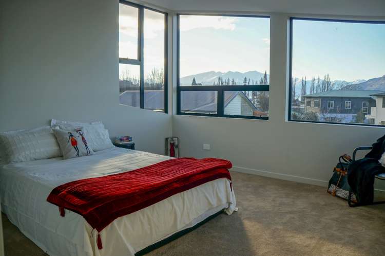 39 Hyland Street Wanaka_11