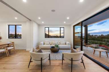 8/2 Valonia Street_2