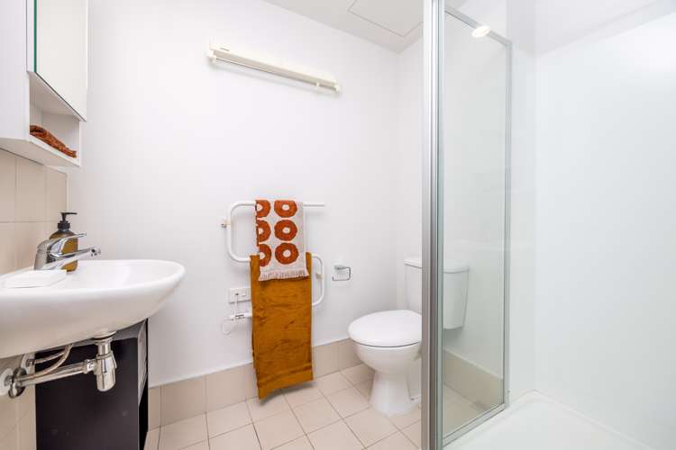 1501/37 Symonds Street Grafton_11