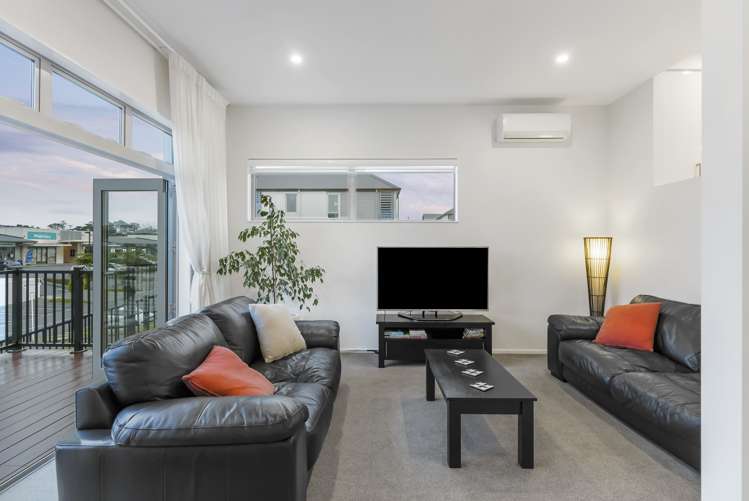 2 Watermill Lane Silverdale_5