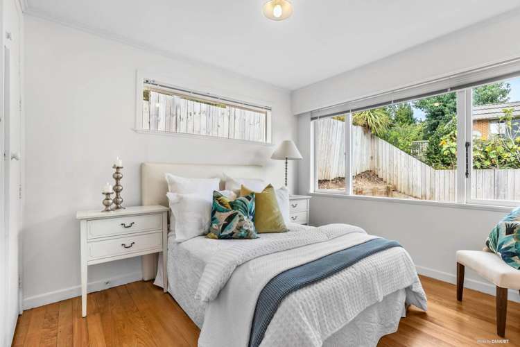1/6 Neal Avenue Glenfield_13