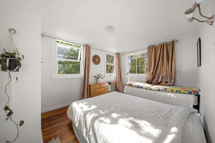 2 Rose Street Raglan_9