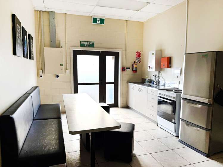 24-28 Clyde Road Browns Bay_8