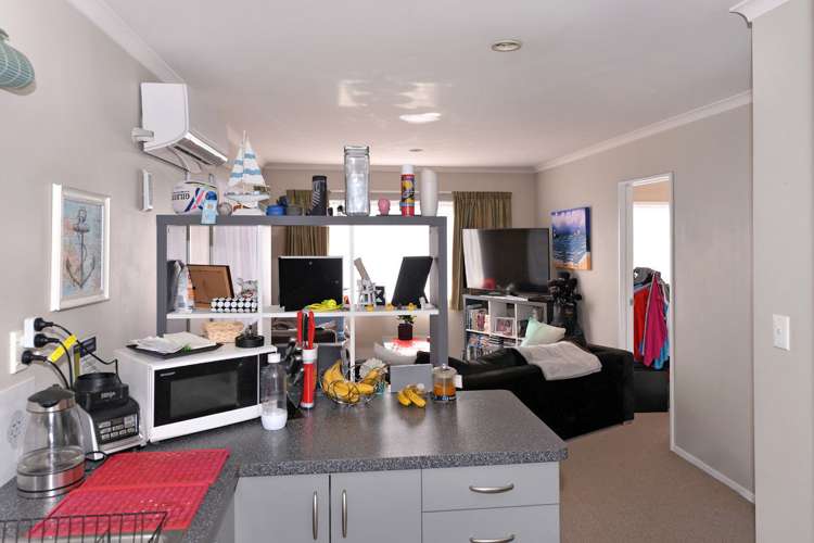 2/54 Seymour Avenue The Brook_9