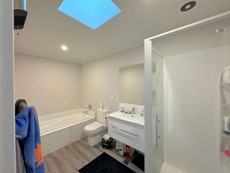 4 William Dawson Crescent Wigram_11