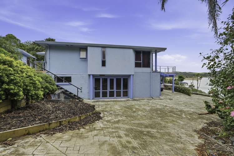 16 Bush Point Road Taipa_27