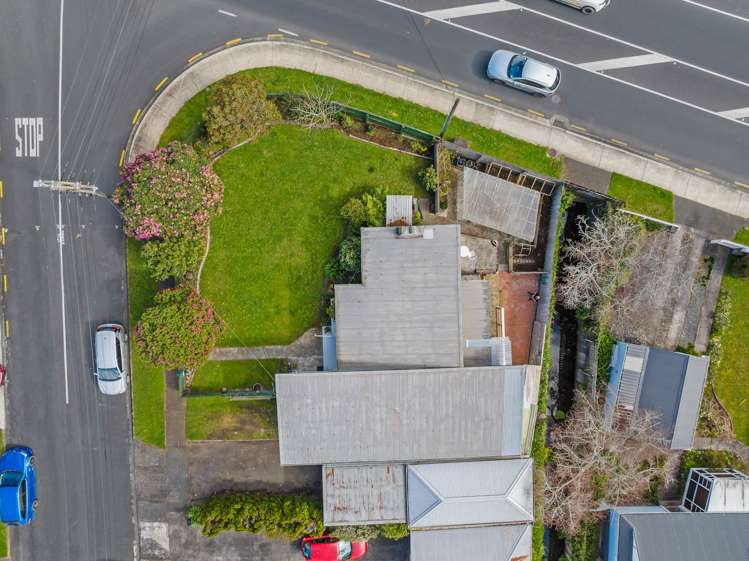 1a Lovatt Crescent Kensington_10