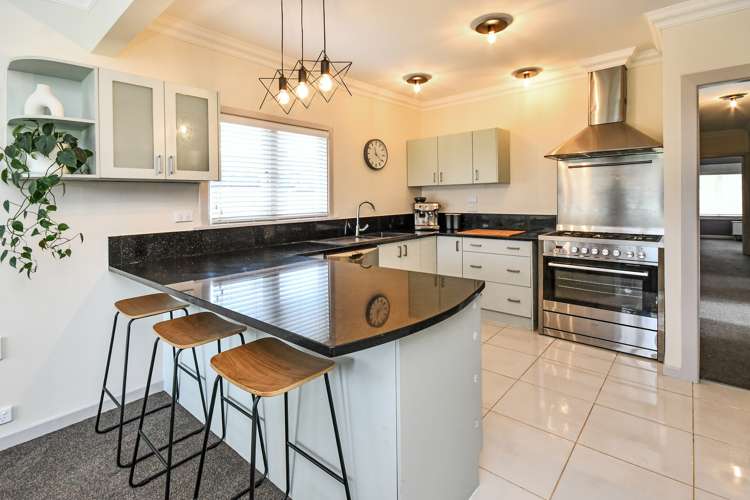 123 Falls Road Hunua_7