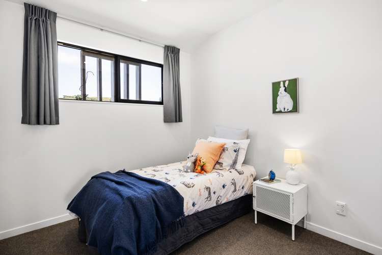 5/74 Derwent Street Island Bay_12