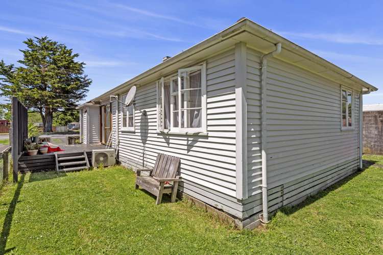 8 Whatawhata Avenue Ngaruawahia_17