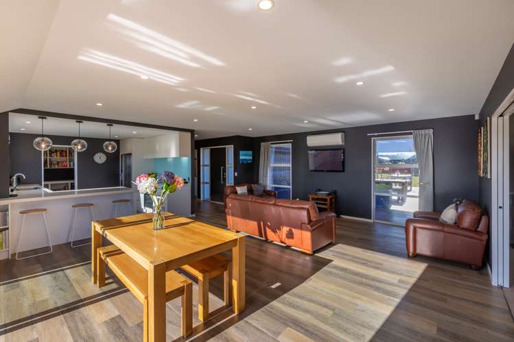 90 Silver Peaks Drive West Melton_6