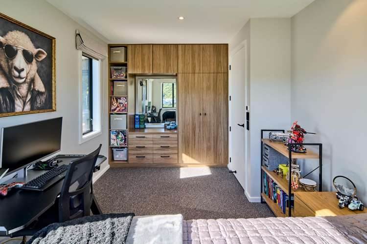 14 Prestwich Rise Churton Park_41