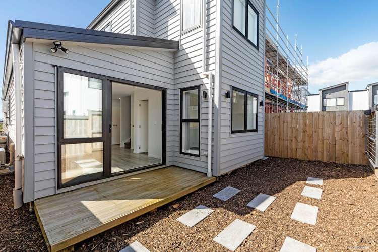 6 Roku Place Papakura_11