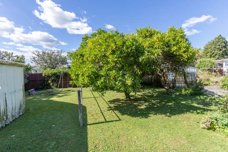 44 Claremont Avenue Paeroa_17