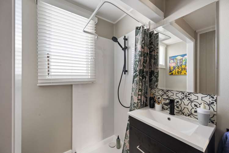 174 Kennedy Road Marewa_11