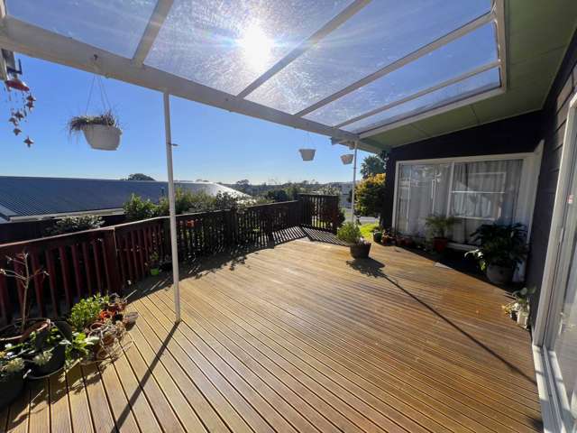 24 Caronia Crescent Lynfield_1