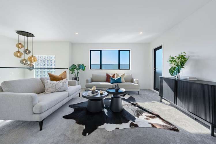 80 Medallion Drive Oteha_15