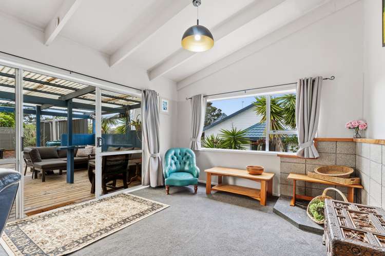 1257 Whangaparaoa Road Gulf Harbour_13