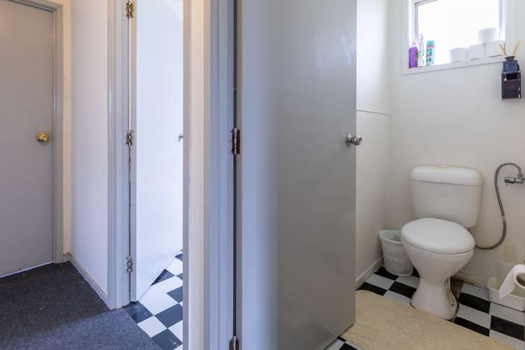 67 Hindmarsh Street Henderson_14